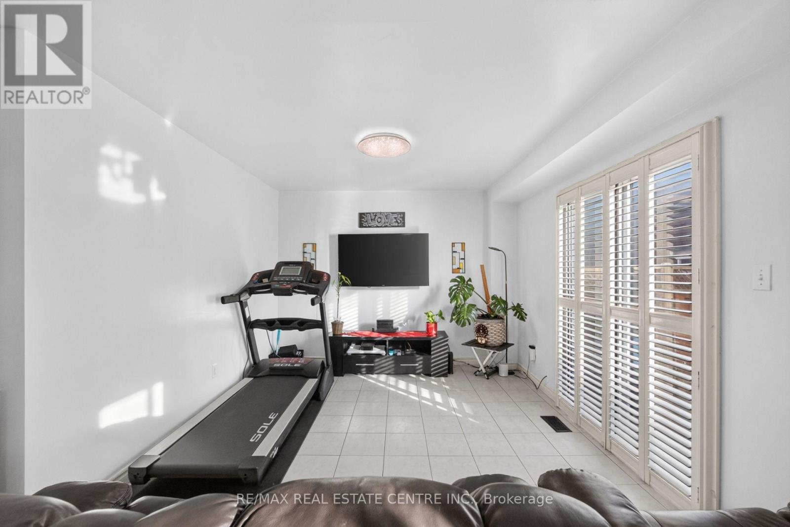 8 Flatlands Way Property Photo 13