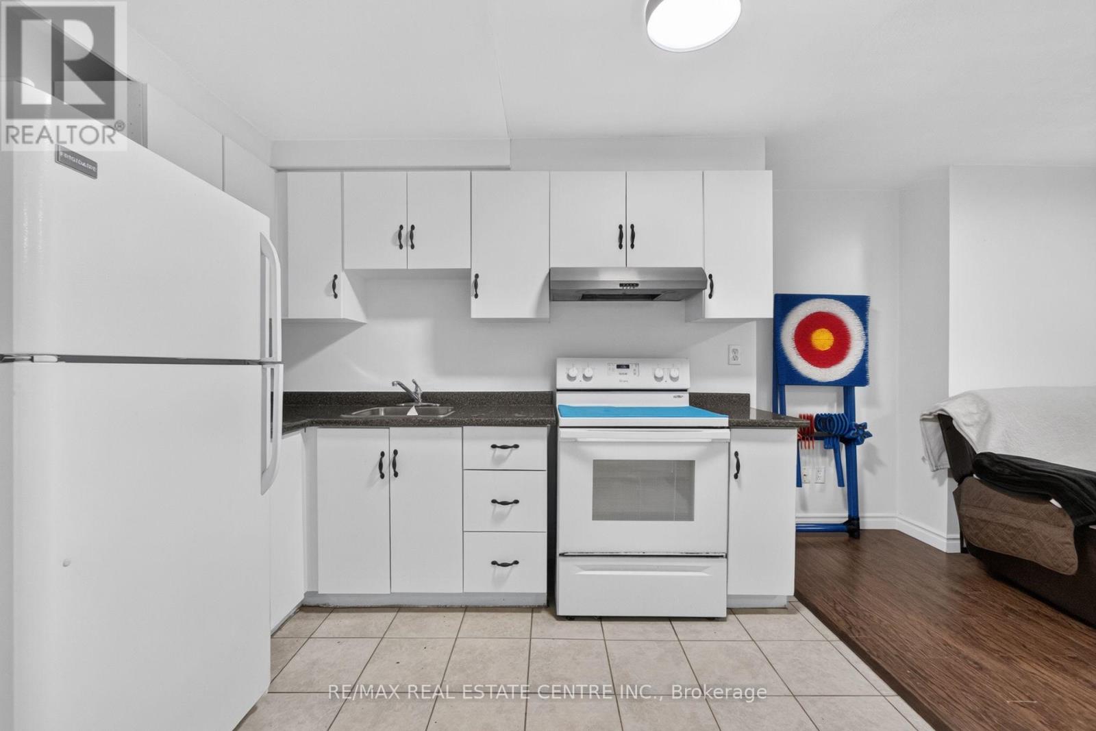 8 Flatlands Way Property Photo 30