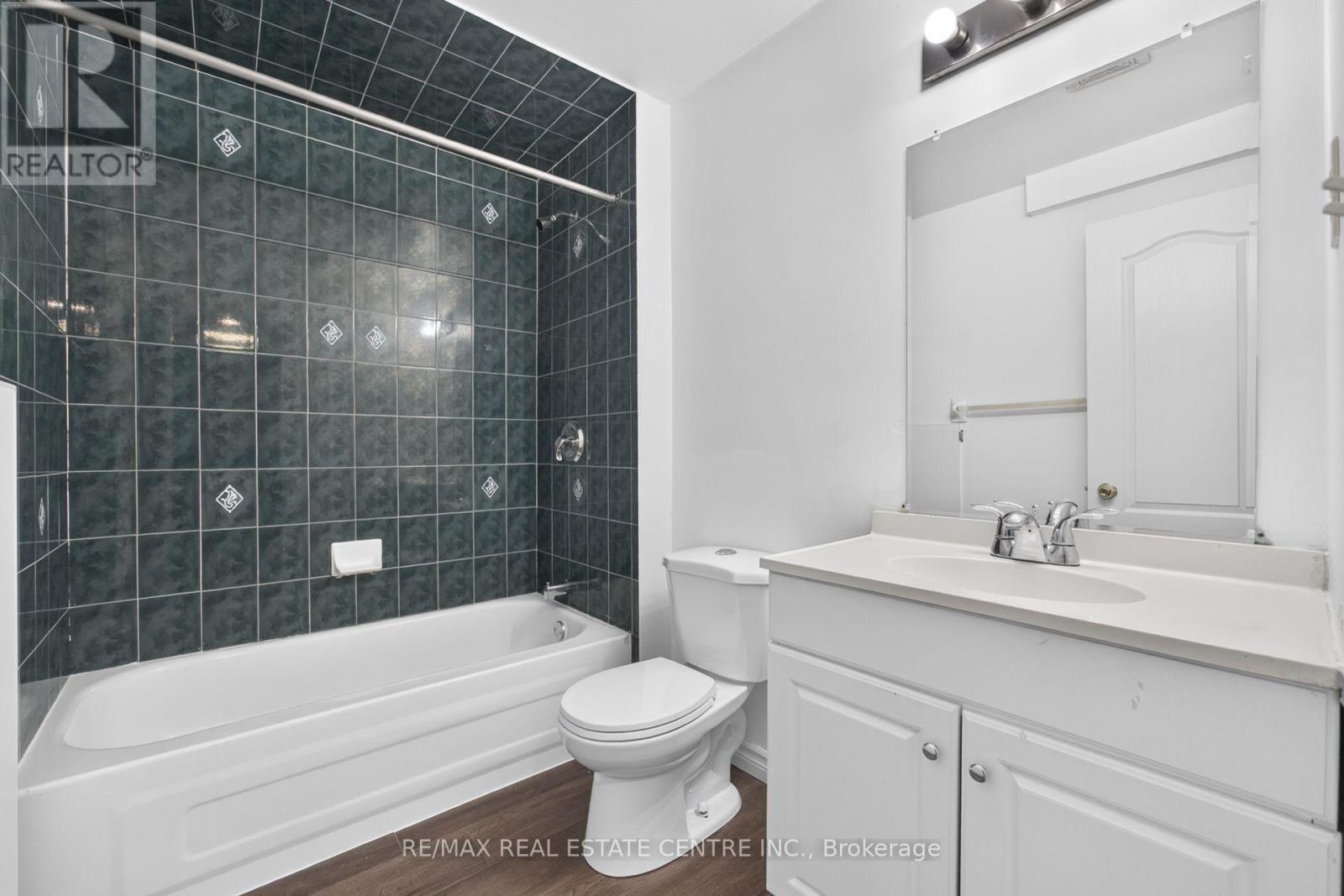 8 Flatlands Way Property Photo 34