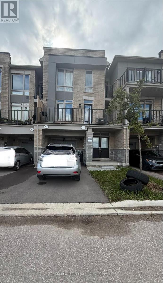 80 DONALD FICHT CRESCENT Property Photo 1