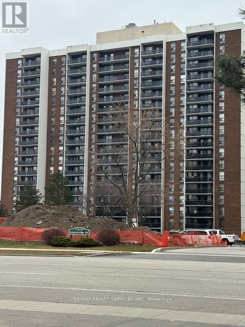 805 - 21 KNIGHTSBRIDGE ROAD Property Photo 1