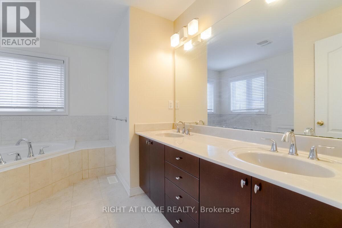 4644 Doug Wright Drive Property Photo 23