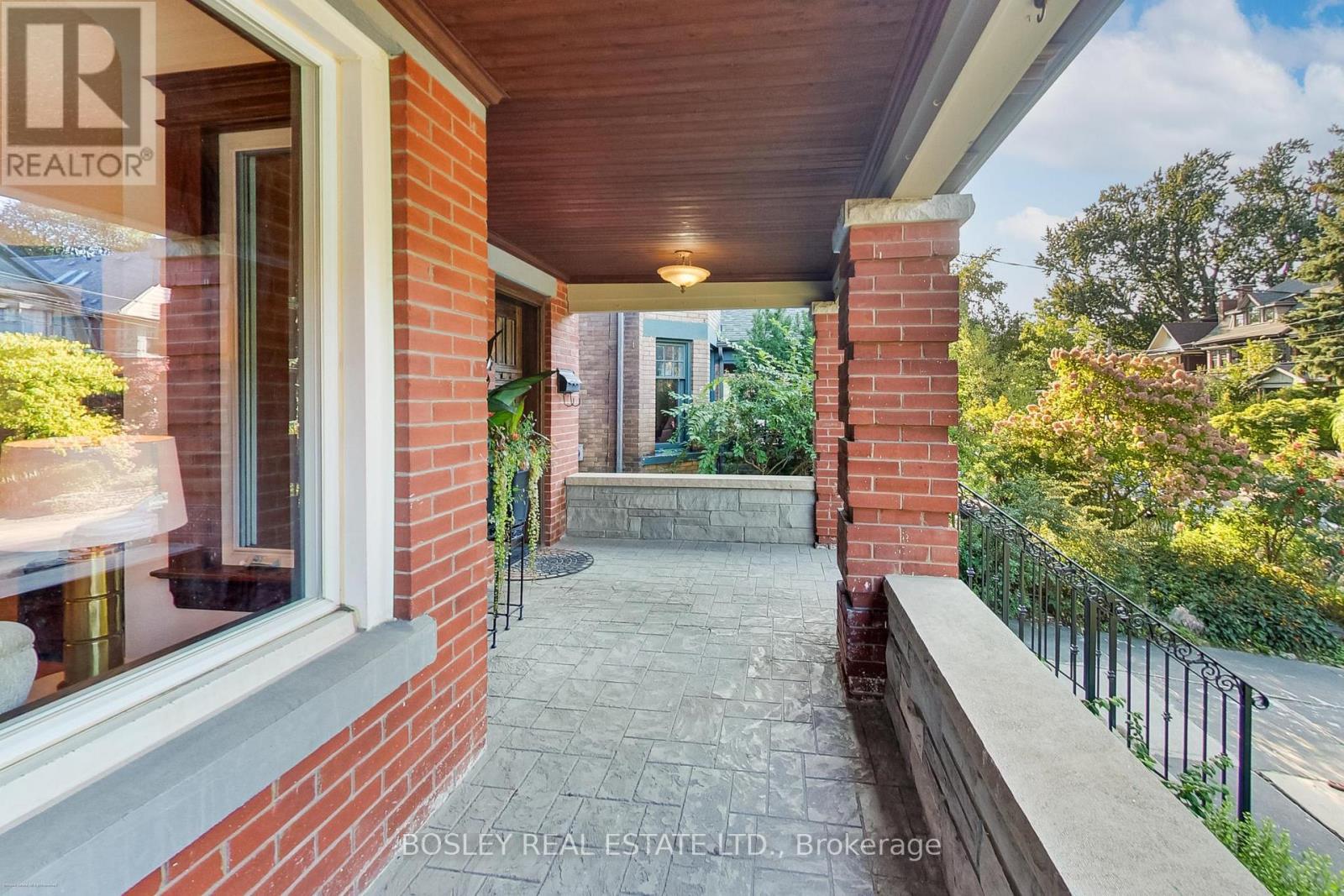 161 Westminster Avenue Property Photo 3