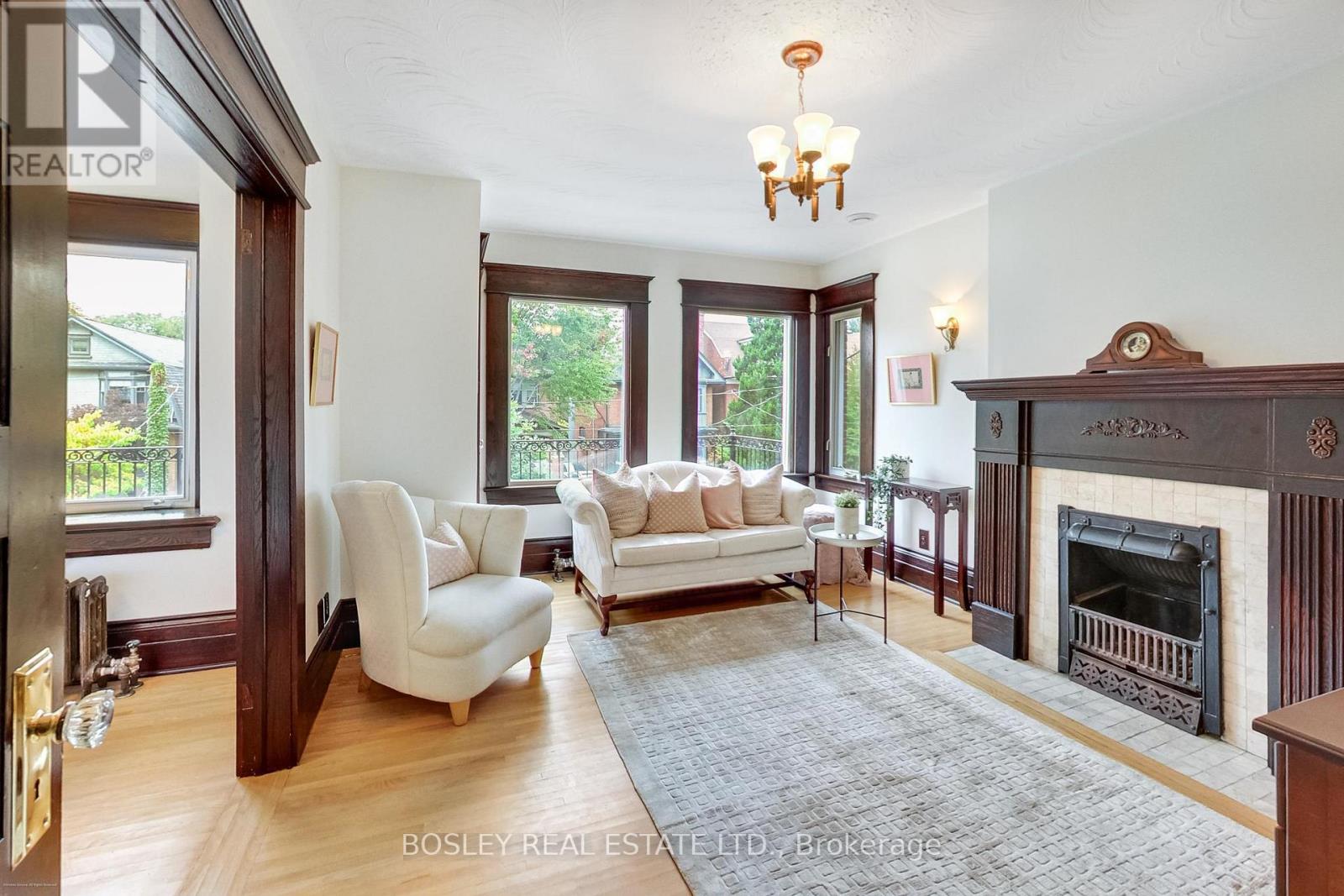 161 Westminster Avenue Property Photo 24