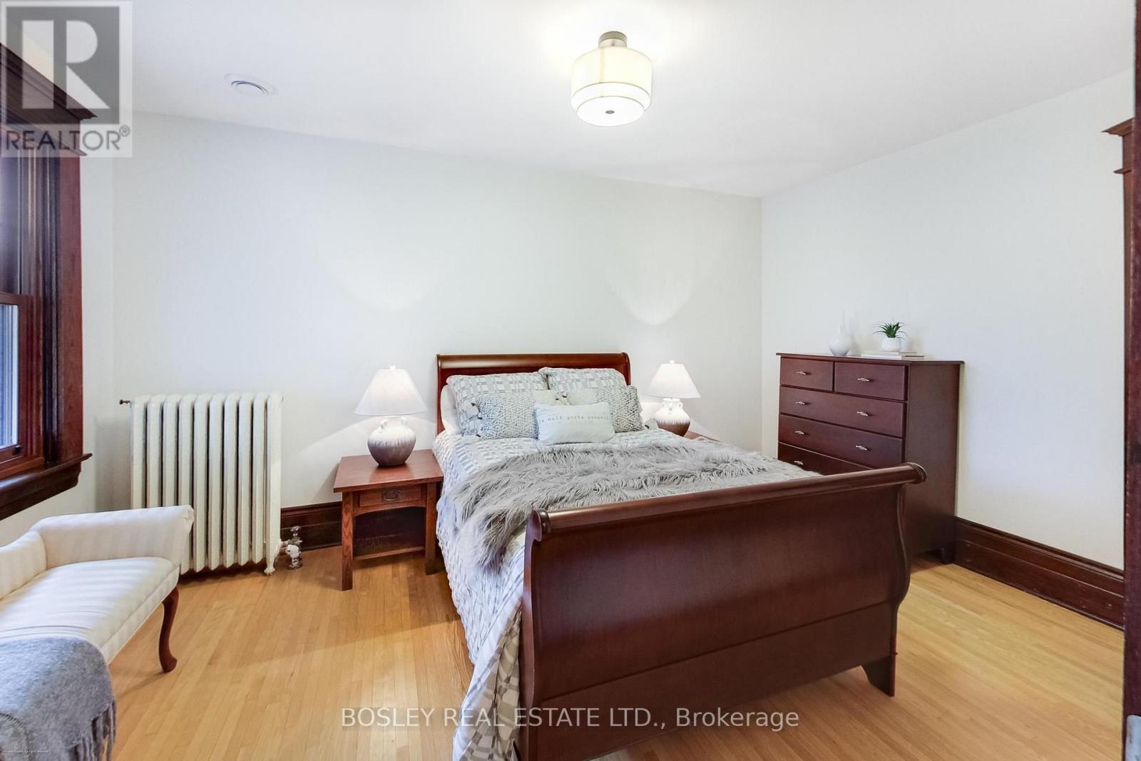 161 Westminster Avenue Property Photo 30