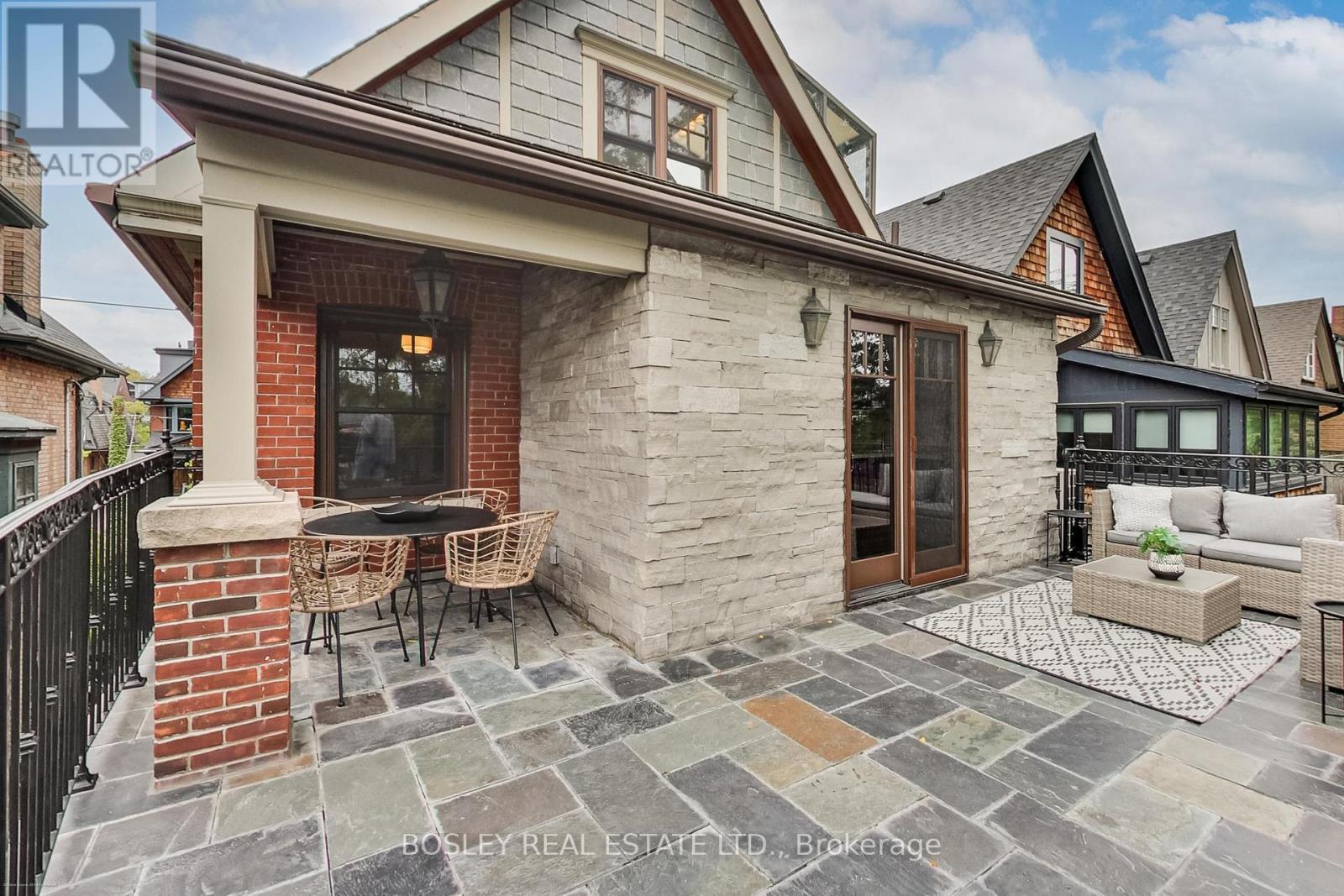 161 Westminster Avenue Property Photo 34