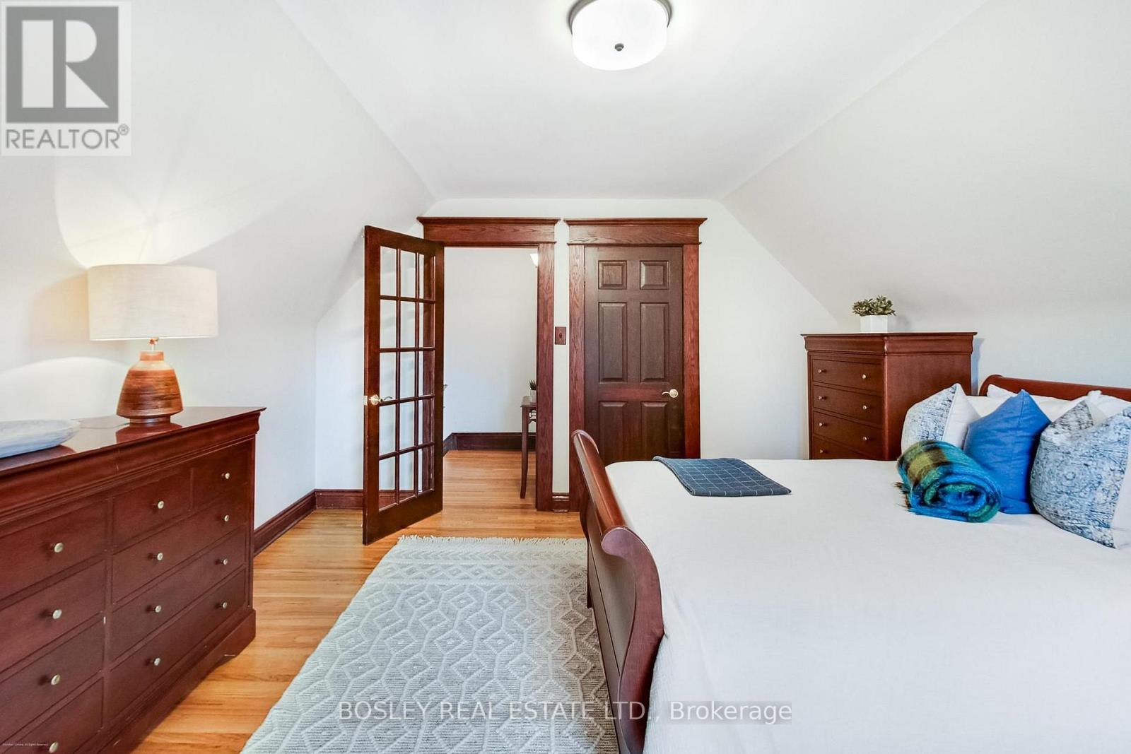 161 Westminster Avenue Property Photo 40