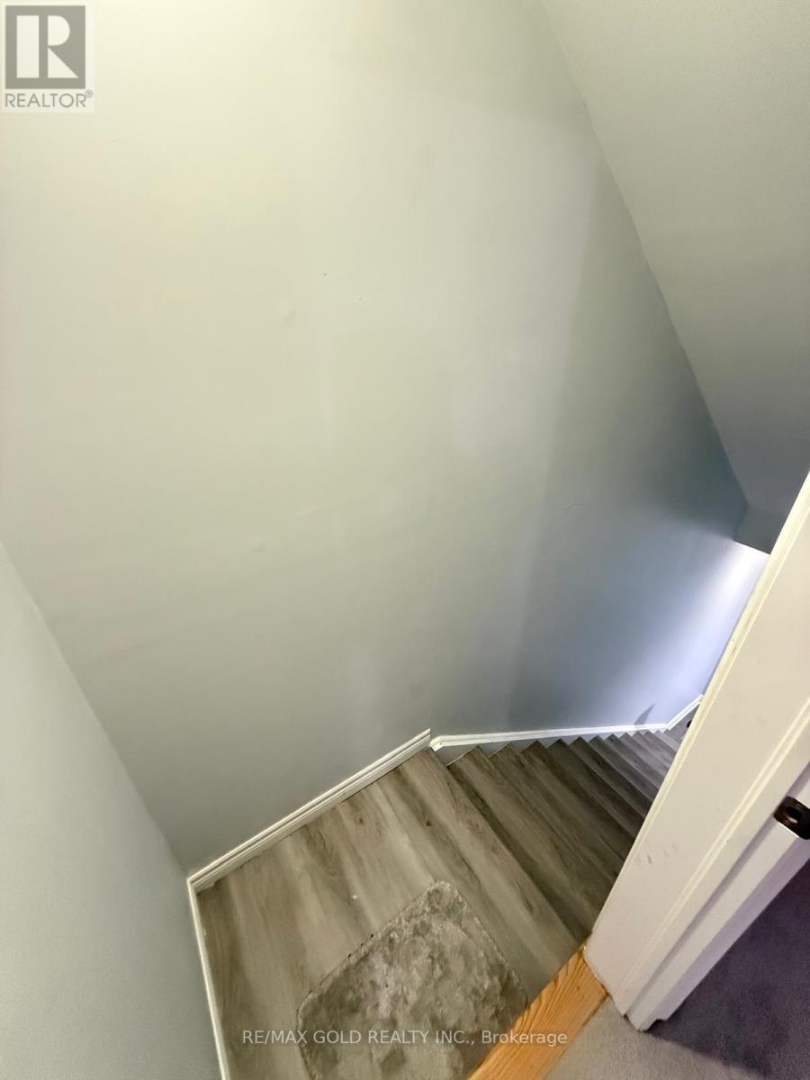 43 Queenpost Drive Property Photo 17