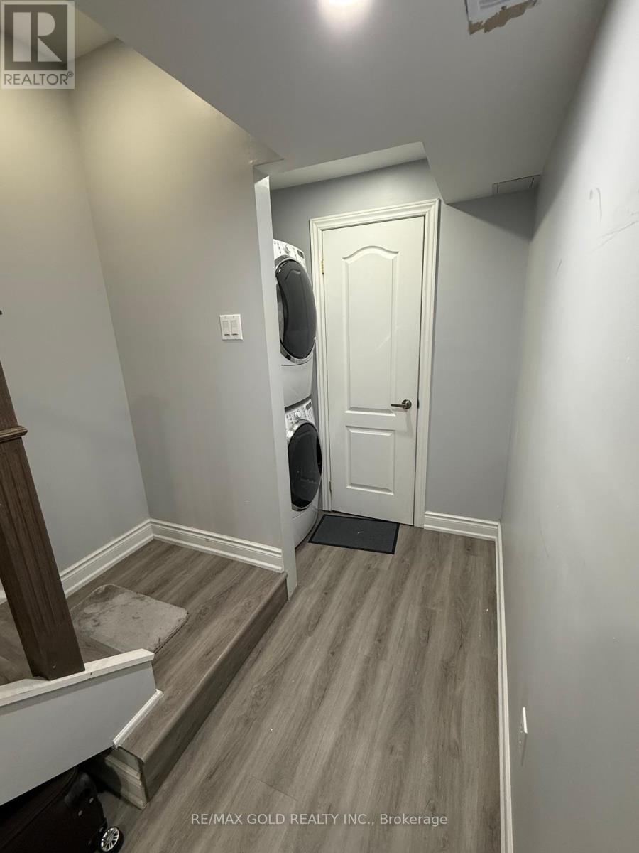 43 Queenpost Drive Property Photo 22