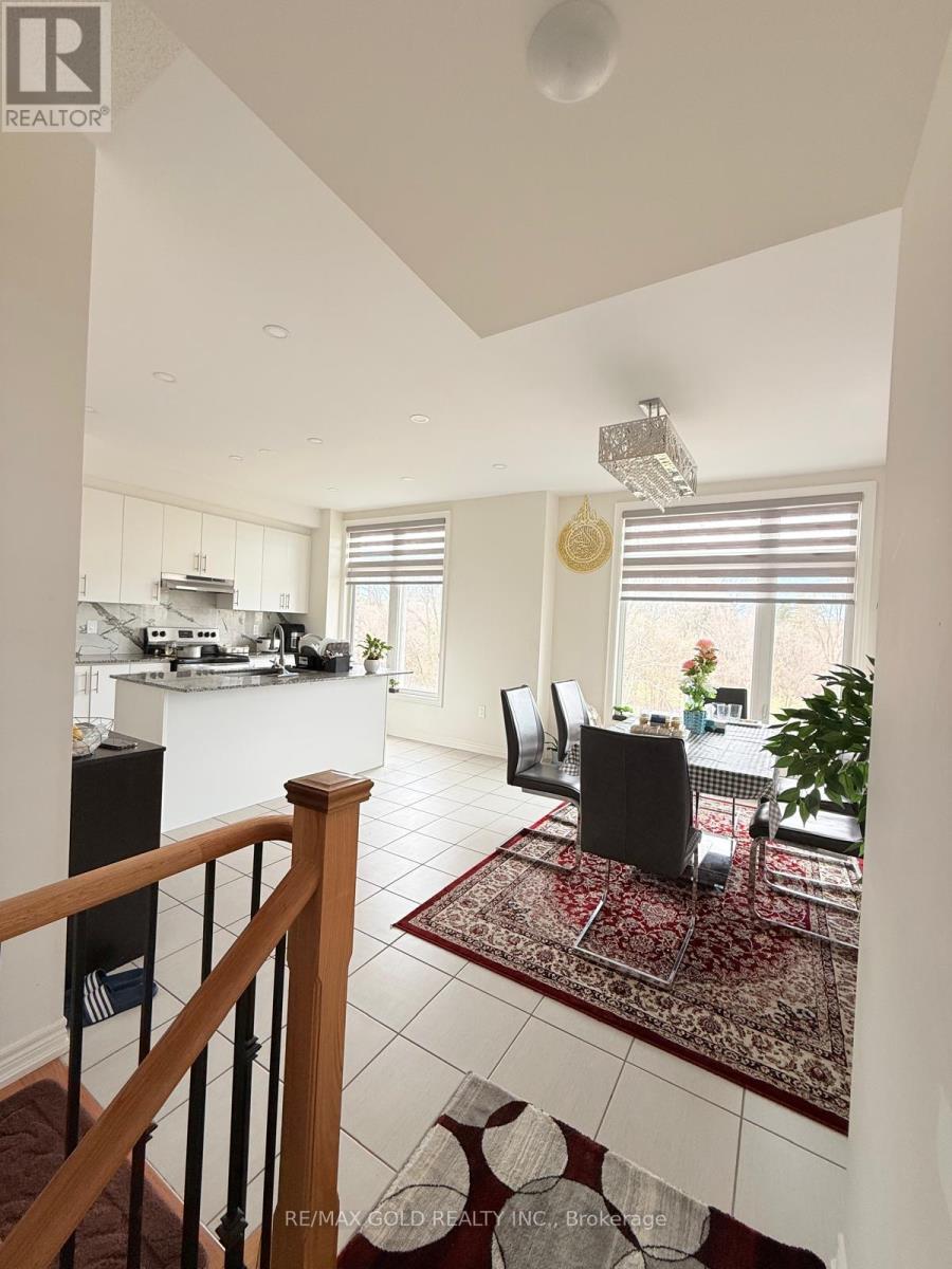 43 Queenpost Drive Property Photo 33