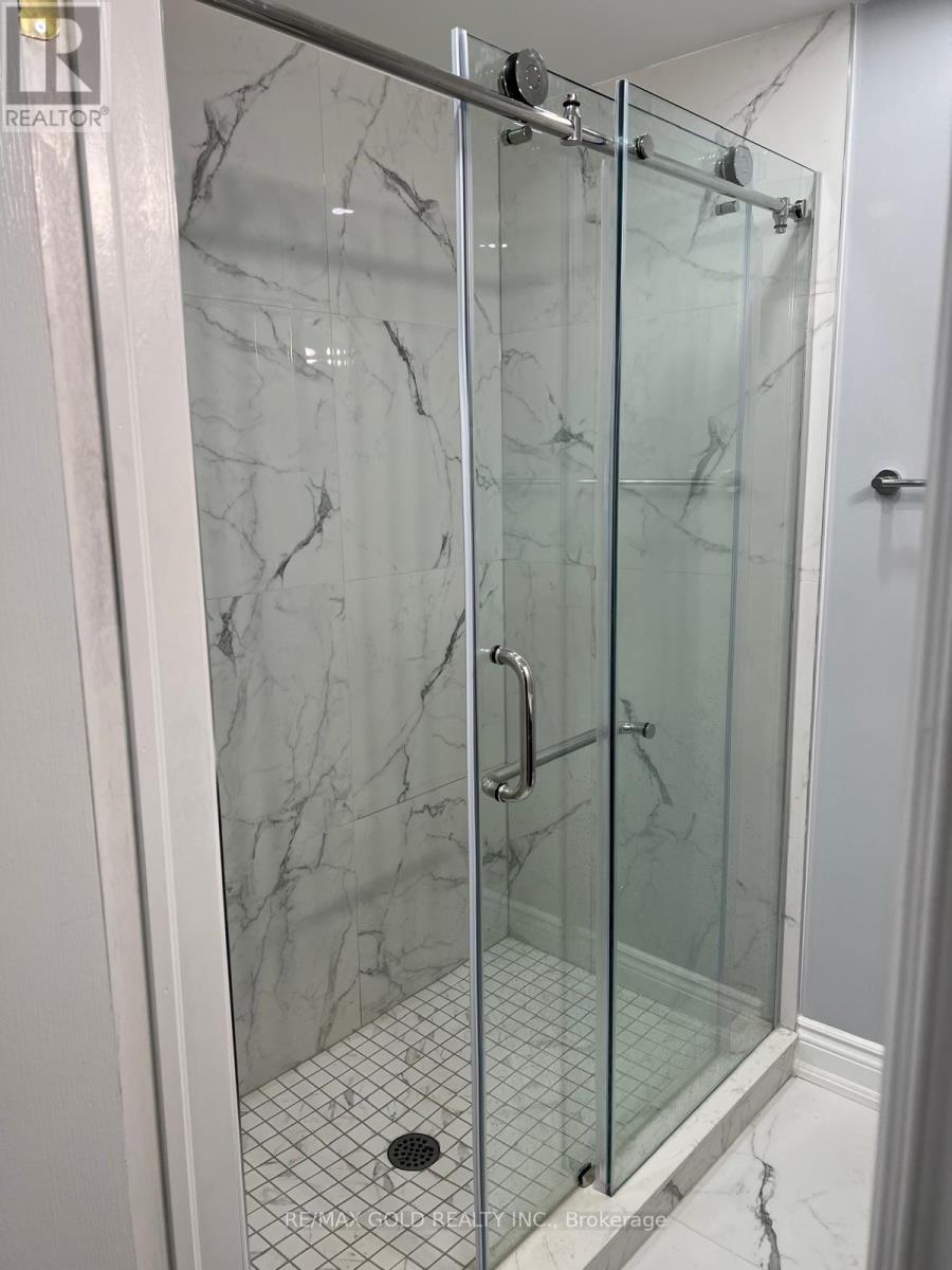 43 Queenpost Drive Property Photo 44
