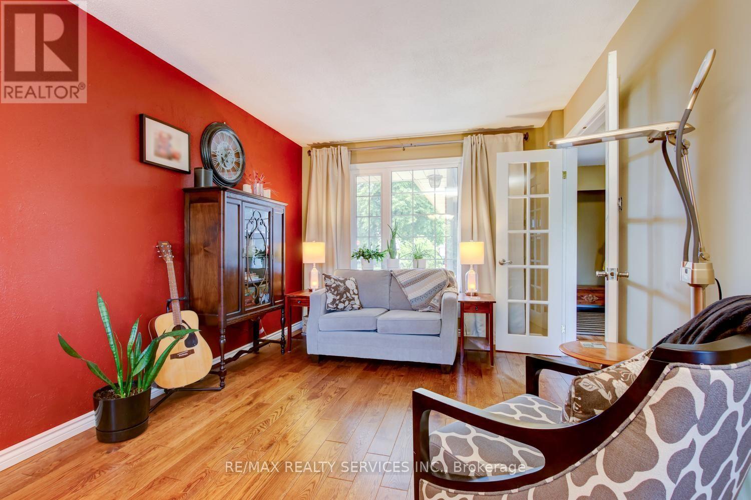 16 Cavalier Court Property Photo 7