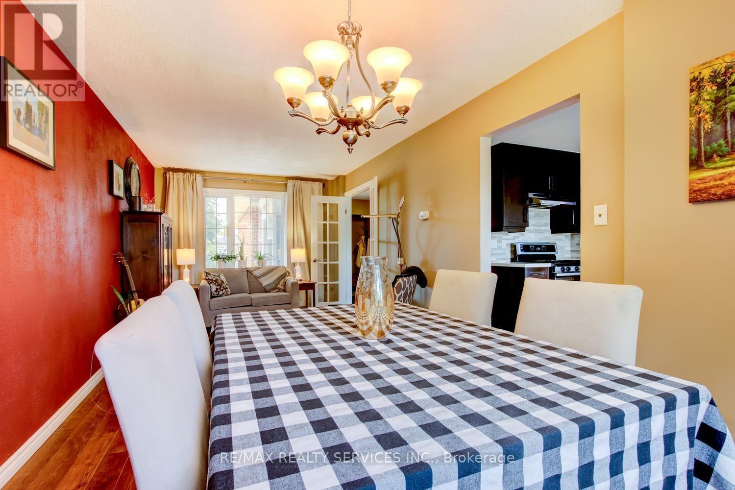 16 Cavalier Court Property Photo 11