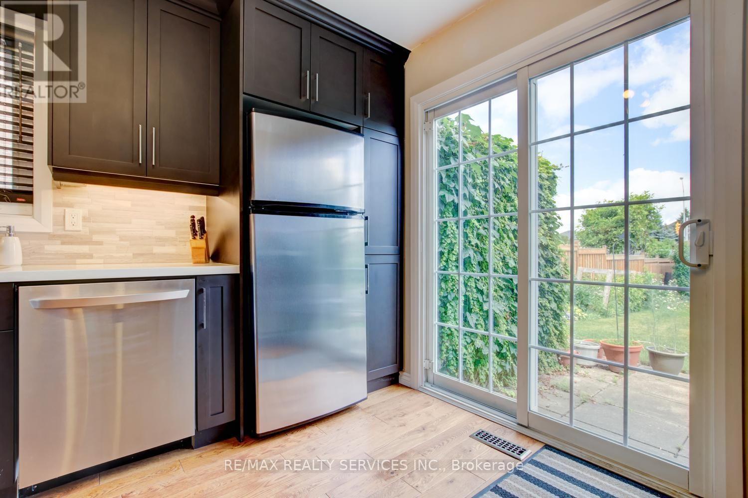 16 Cavalier Court Property Photo 15