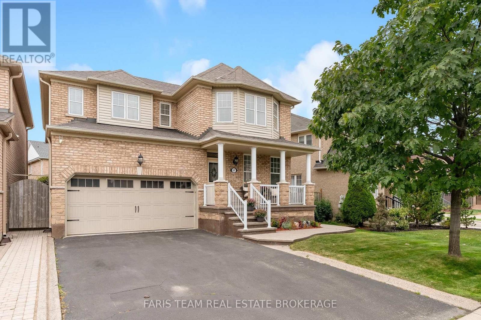 57 Spotted Owl Crescent Property Photo 1