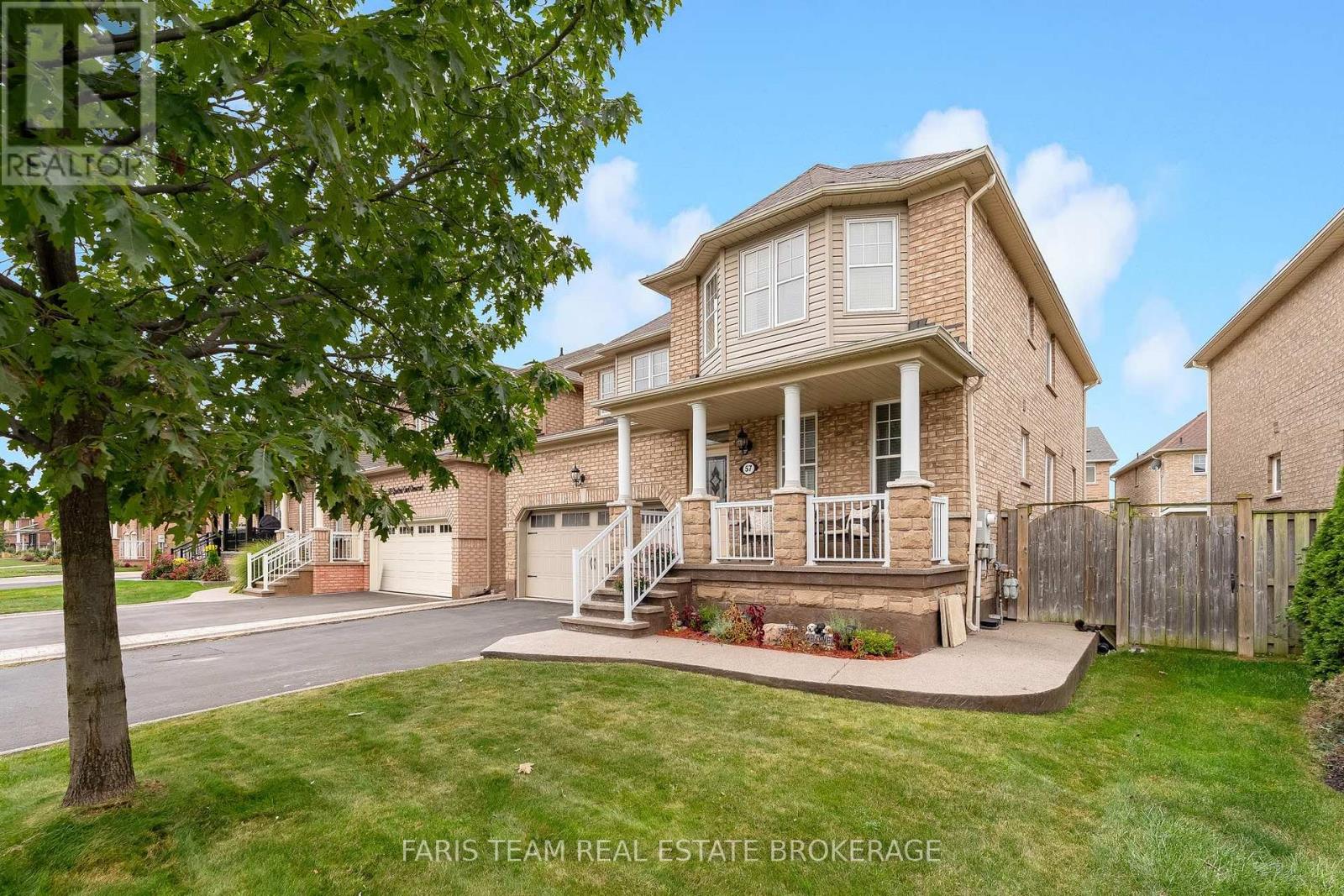 57 Spotted Owl Crescent Property Photo 2