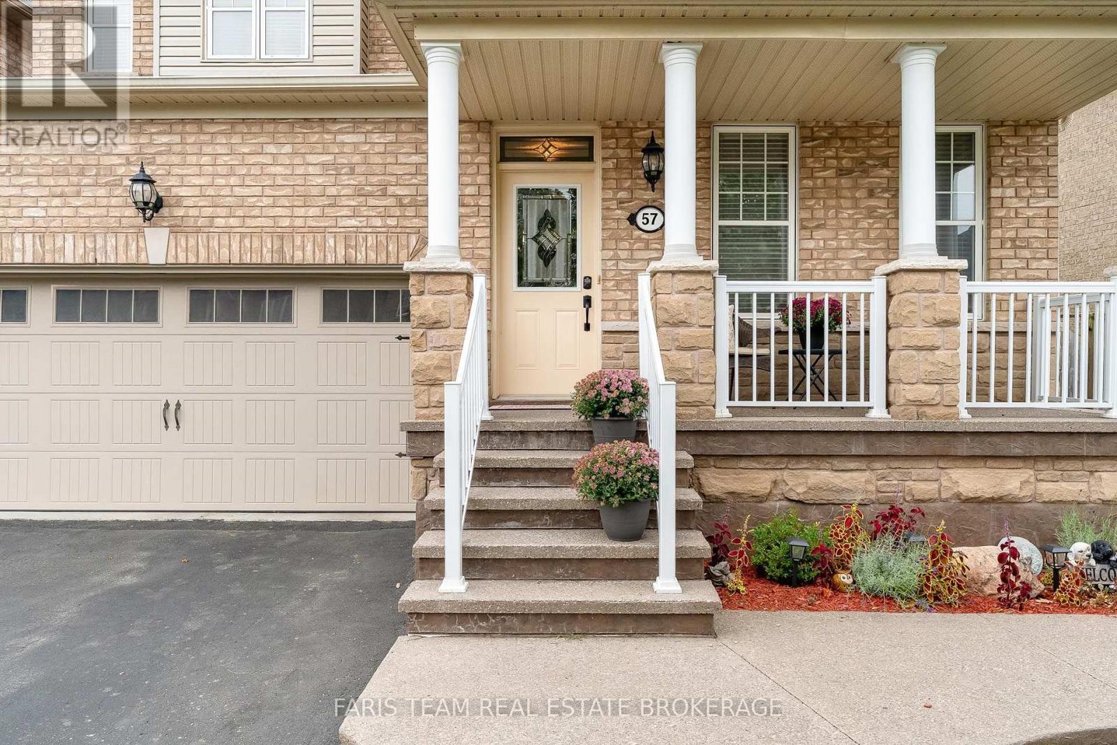 57 Spotted Owl Crescent Property Photo 3