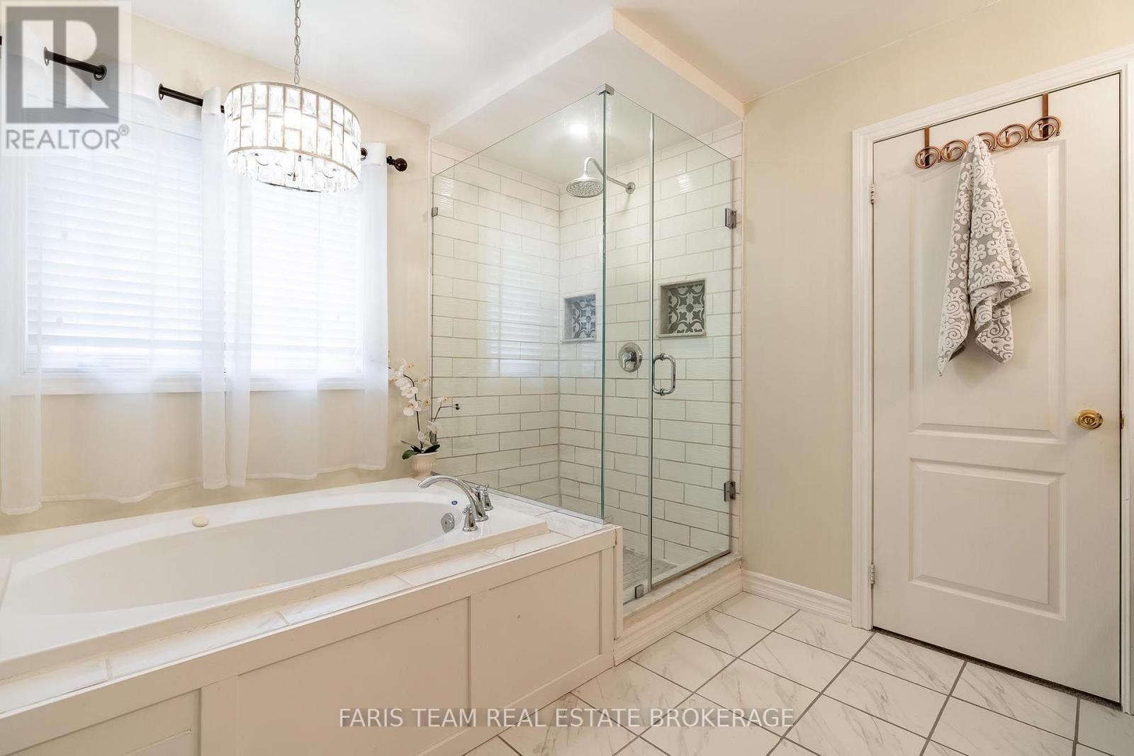 57 Spotted Owl Crescent Property Photo 16