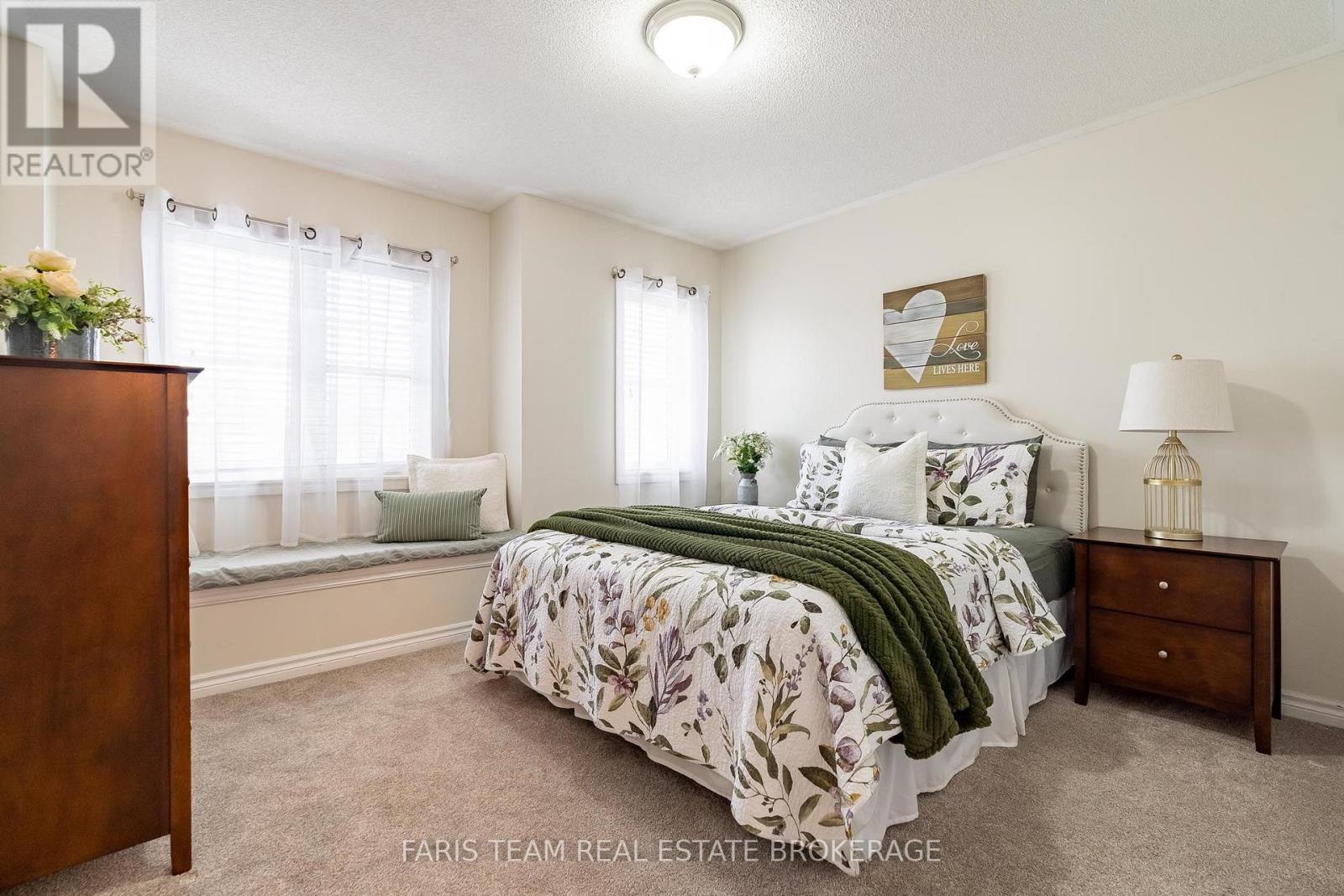 57 Spotted Owl Crescent Property Photo 17