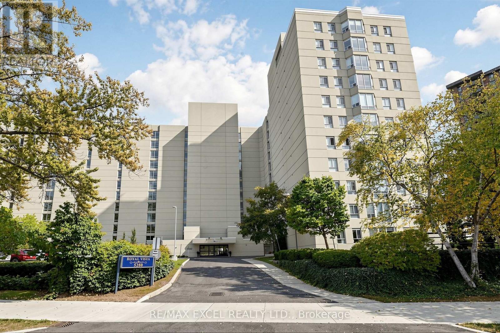607 - 5280 LAKESHORE ROAD Property Photo 1