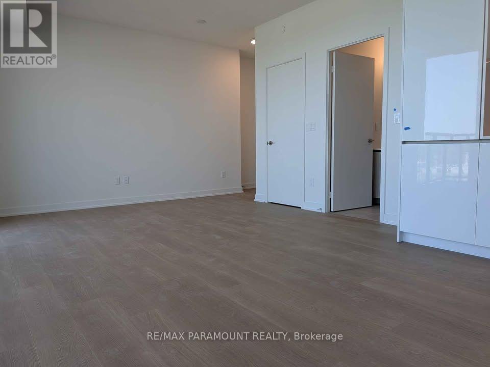1609 - 209 Steeles Avenue W Property Photo 4