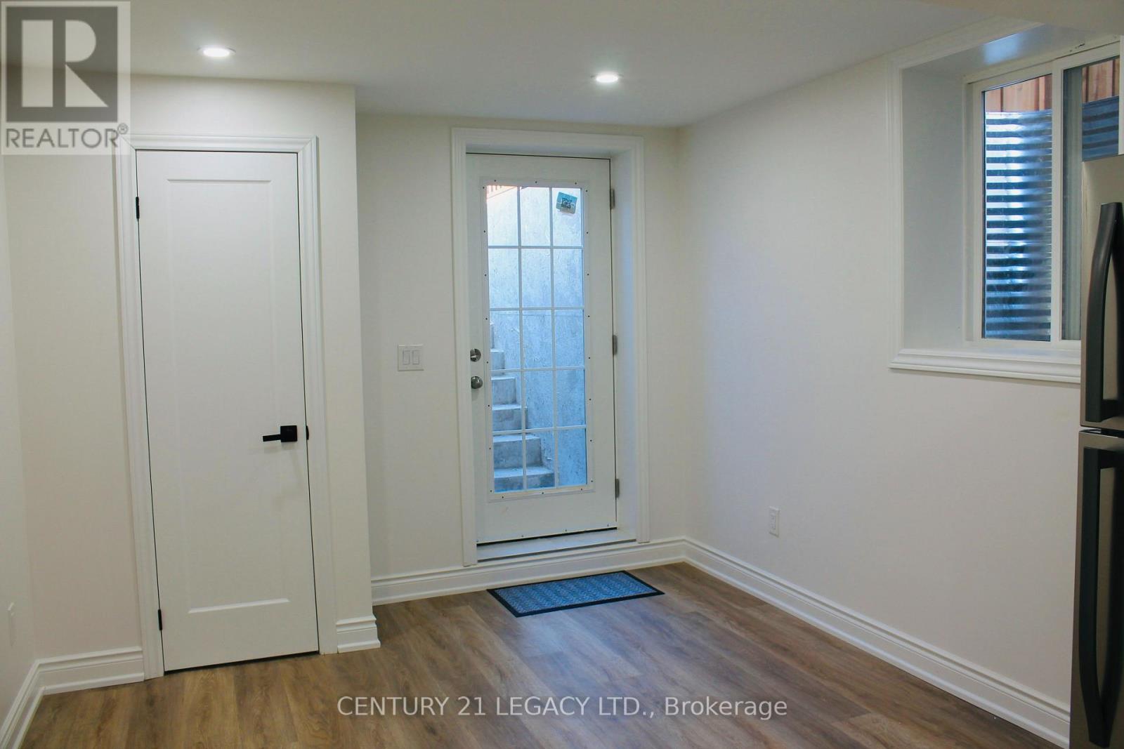 1267 Kovachik Boulevard Property Photo 5
