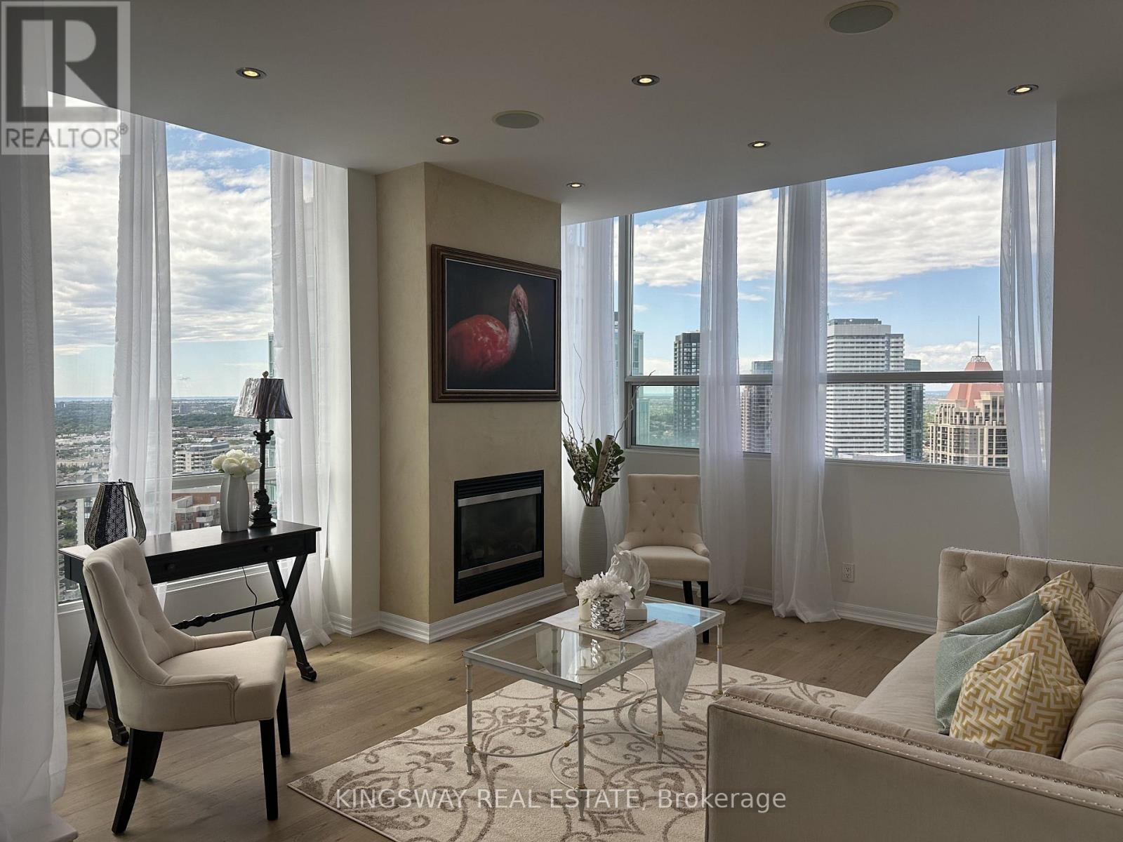 3404 - 220 Burnhamthorpe Road W Property Photo 1