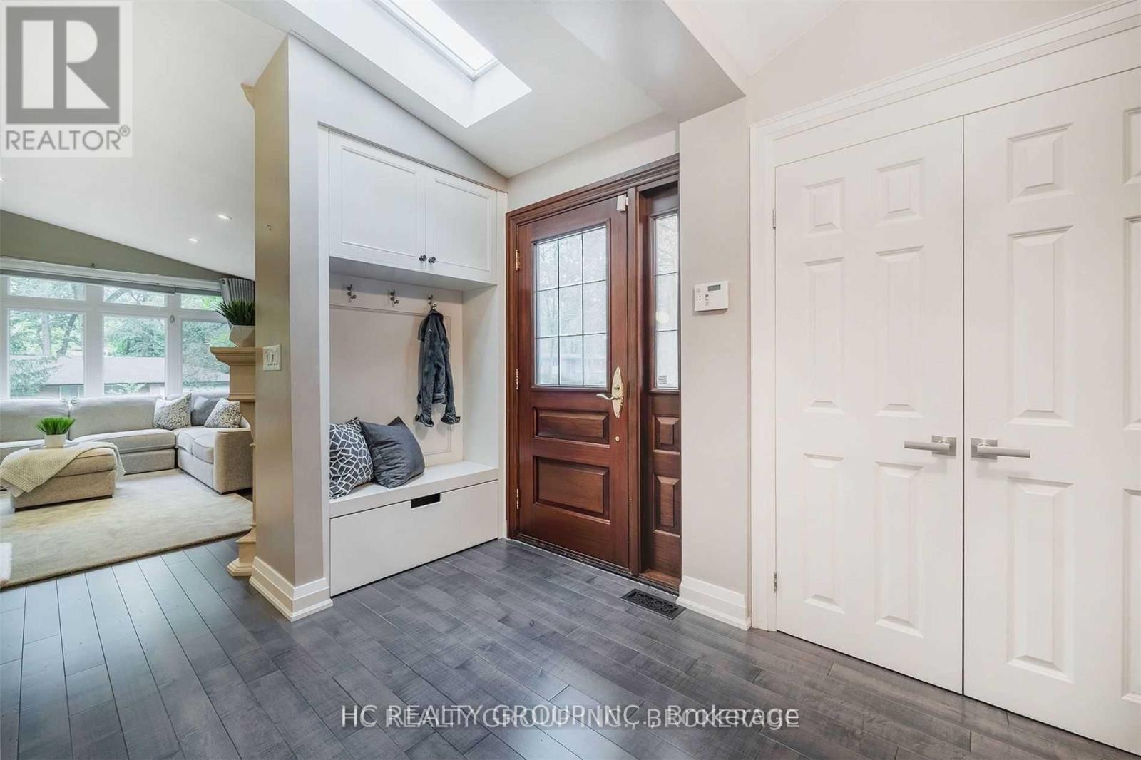 1513 Merrow Road Property Photo 10