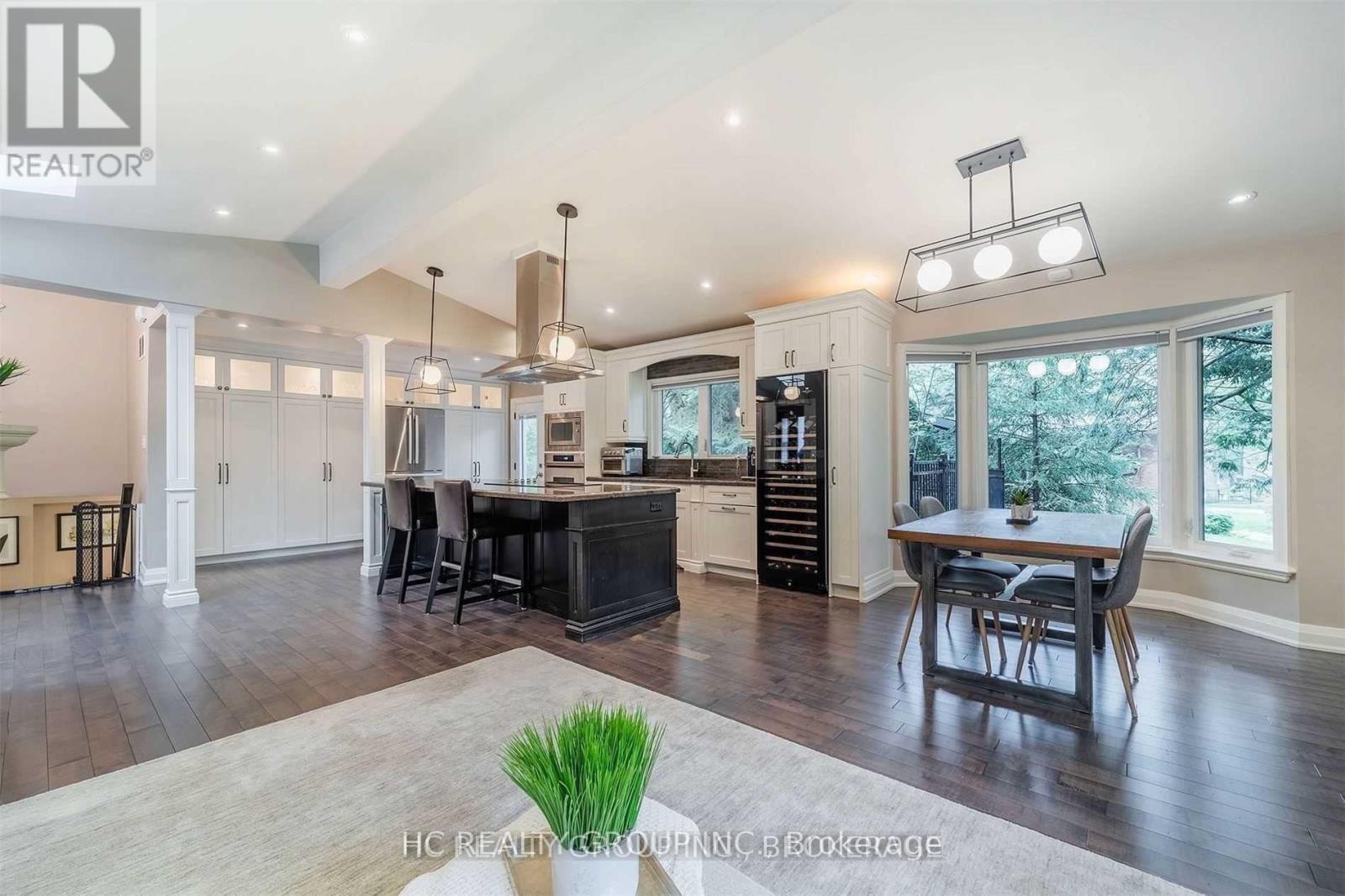 1513 Merrow Road Property Photo 11