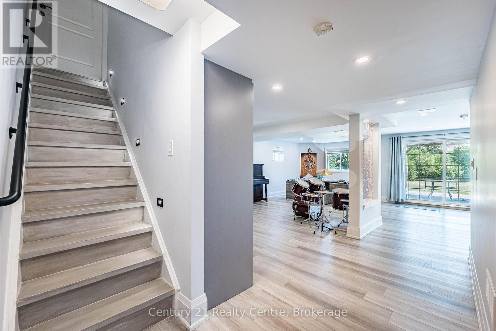 26 Catchfly Crescent Property Photo 32