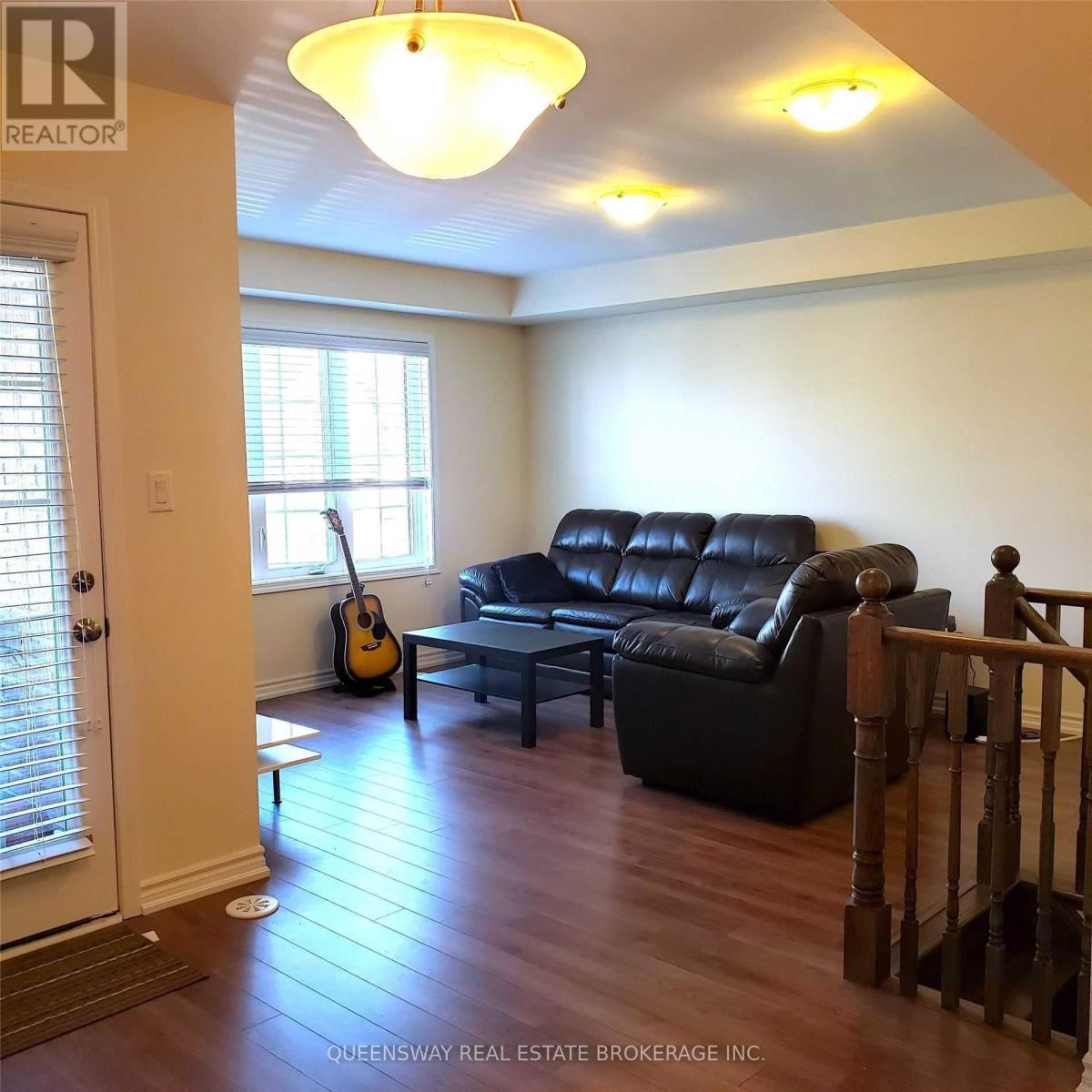 649 Laking Terrace Property Photo 7