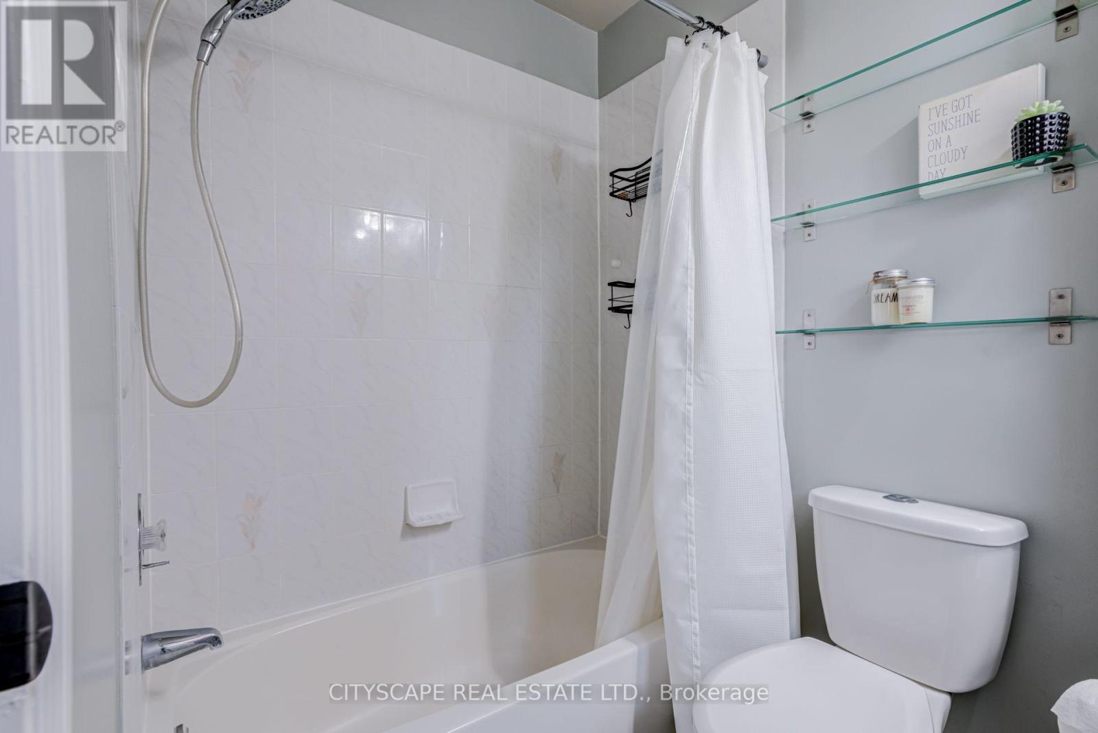 69 - 45 Wylie Circle Property Photo 17