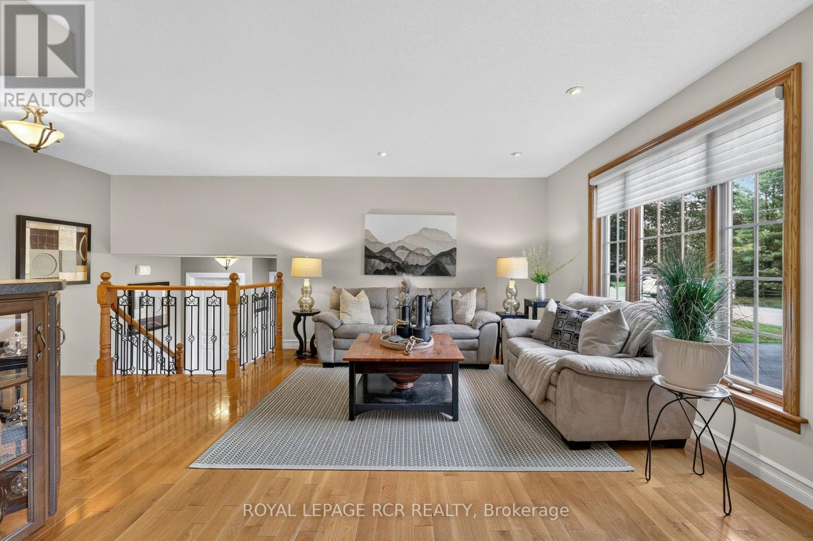 60 Holmes Drive Property Photo 10