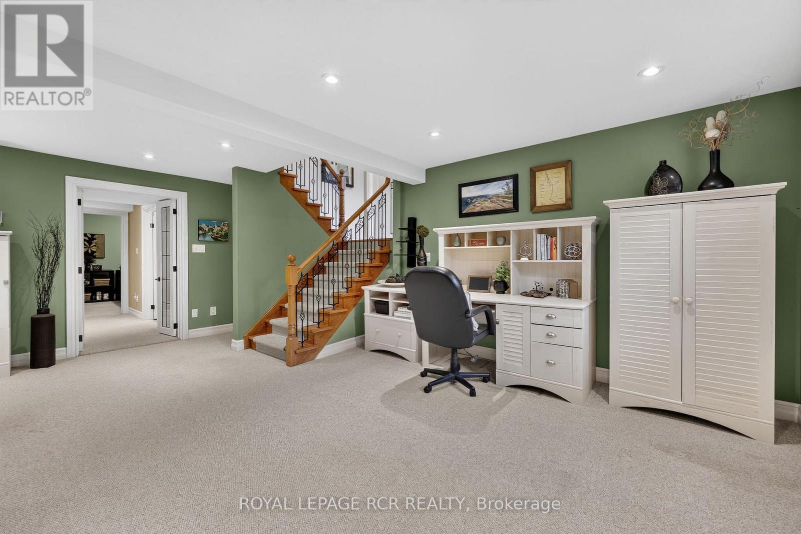 60 Holmes Drive Property Photo 19