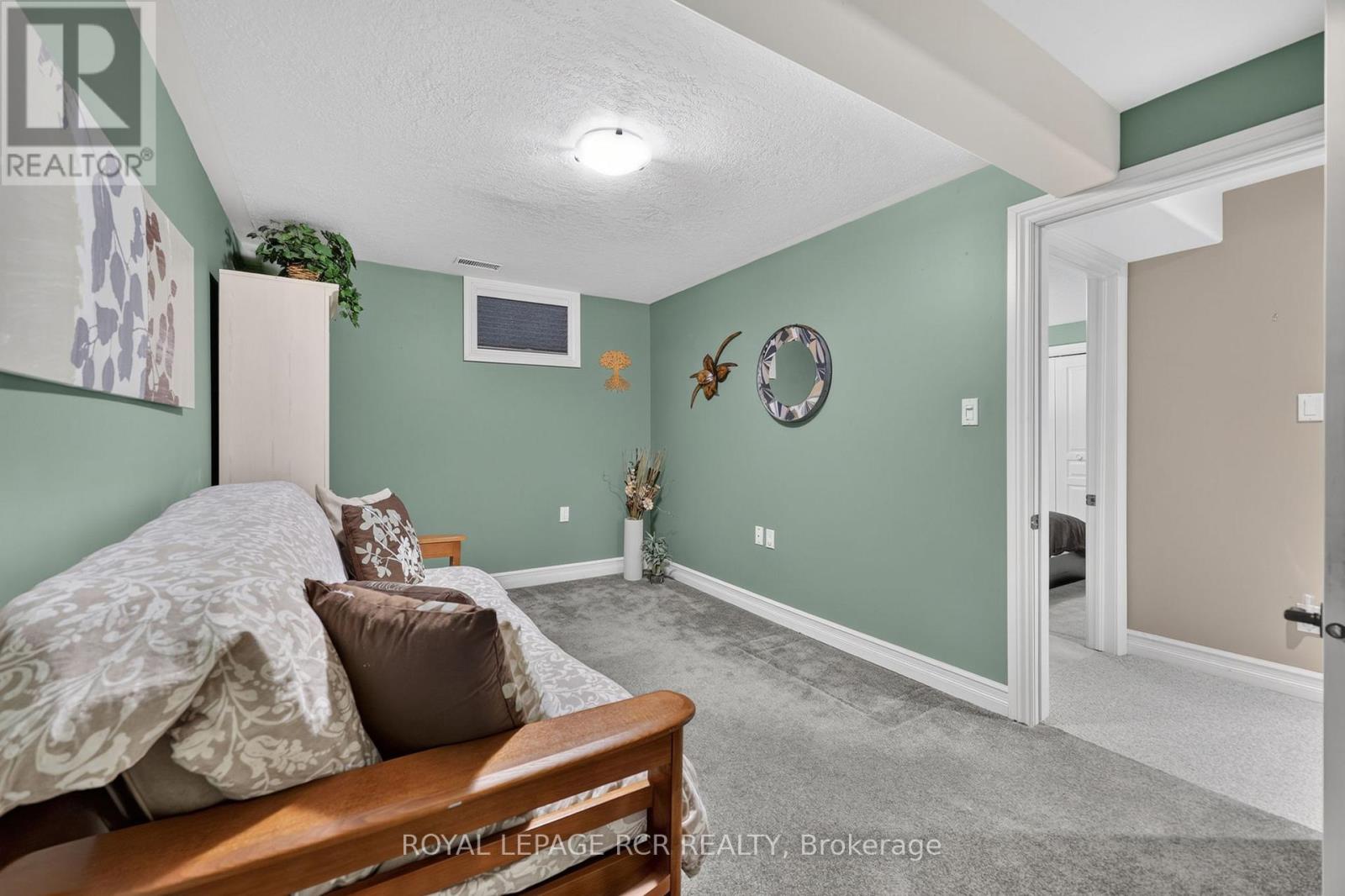 60 Holmes Drive Property Photo 26