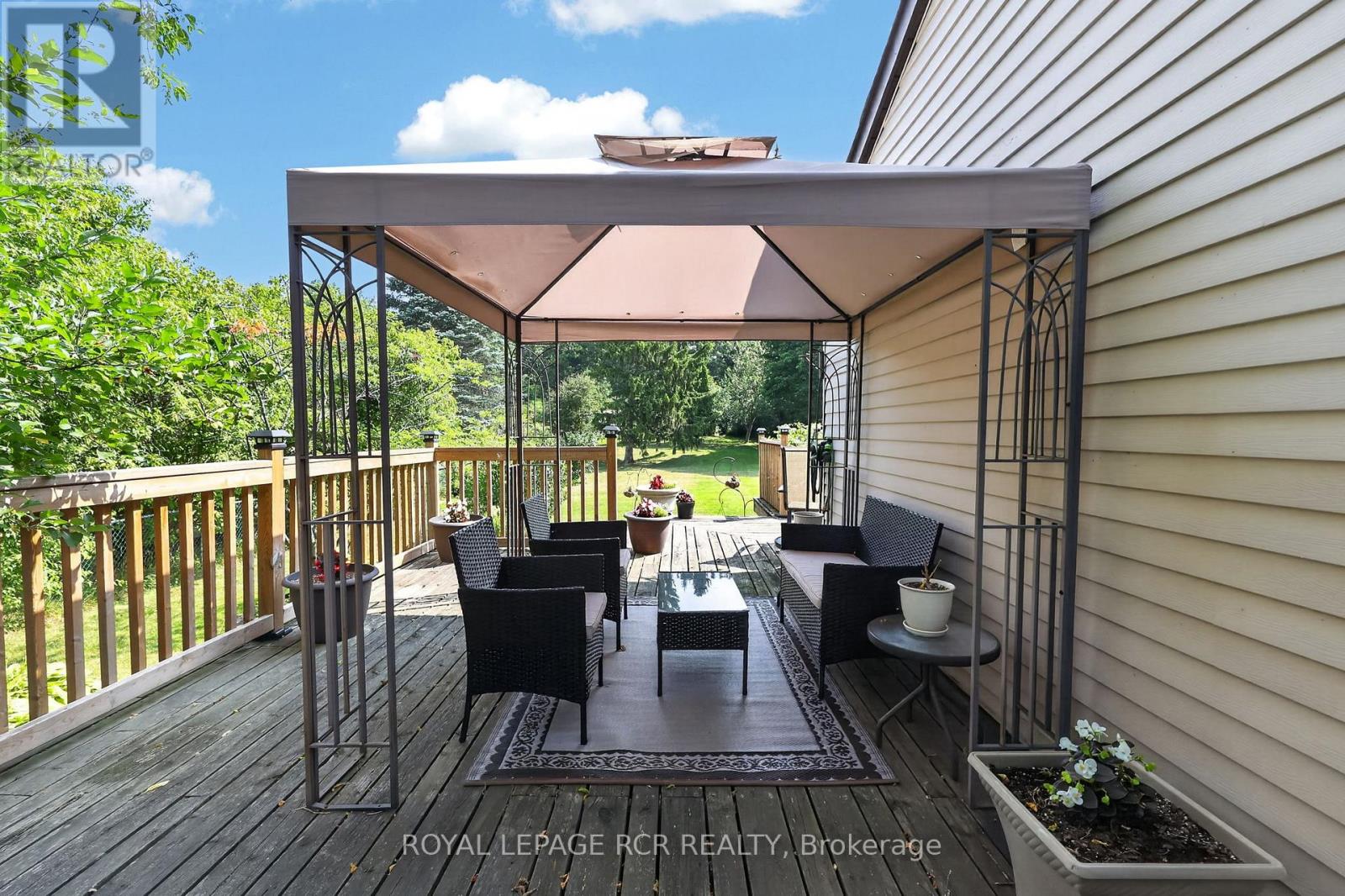 60 Holmes Drive Property Photo 29
