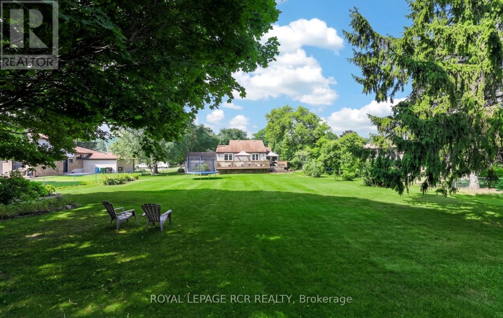 60 Holmes Drive Property Photo 33