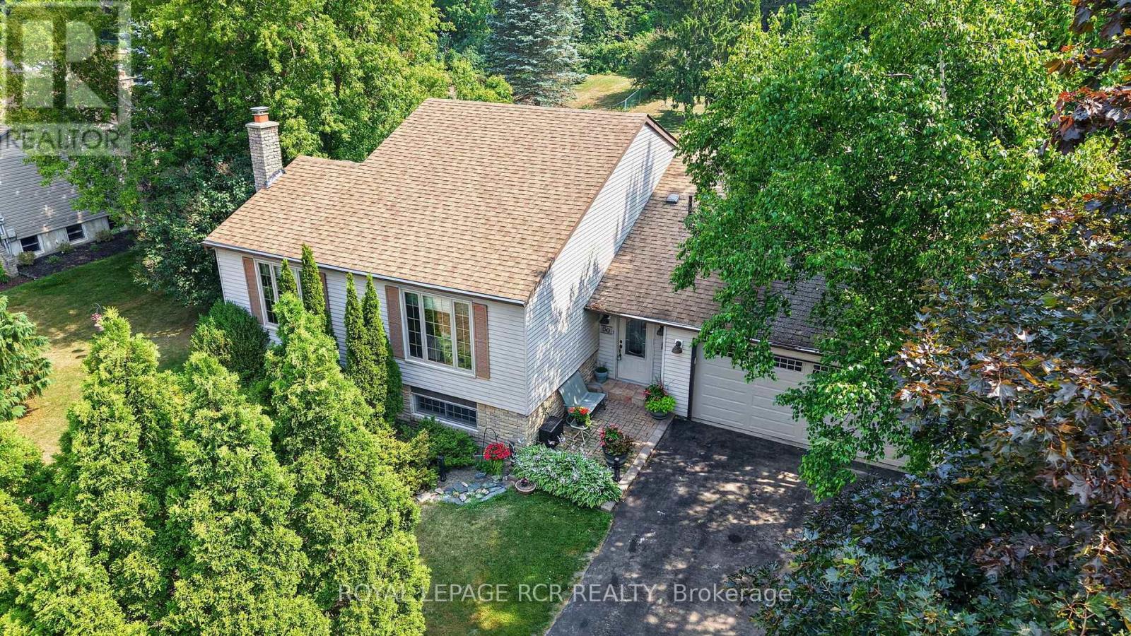 60 Holmes Drive Property Photo 36