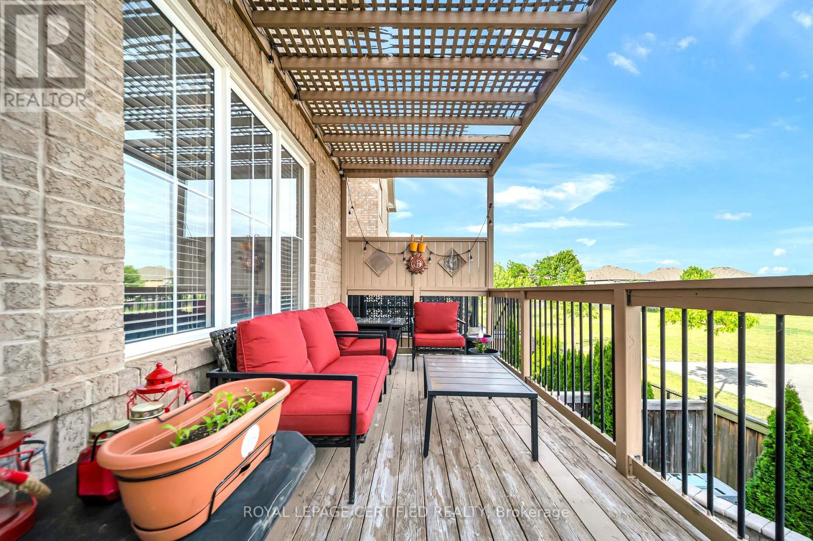 358 Pringle Avenue Property Photo 18