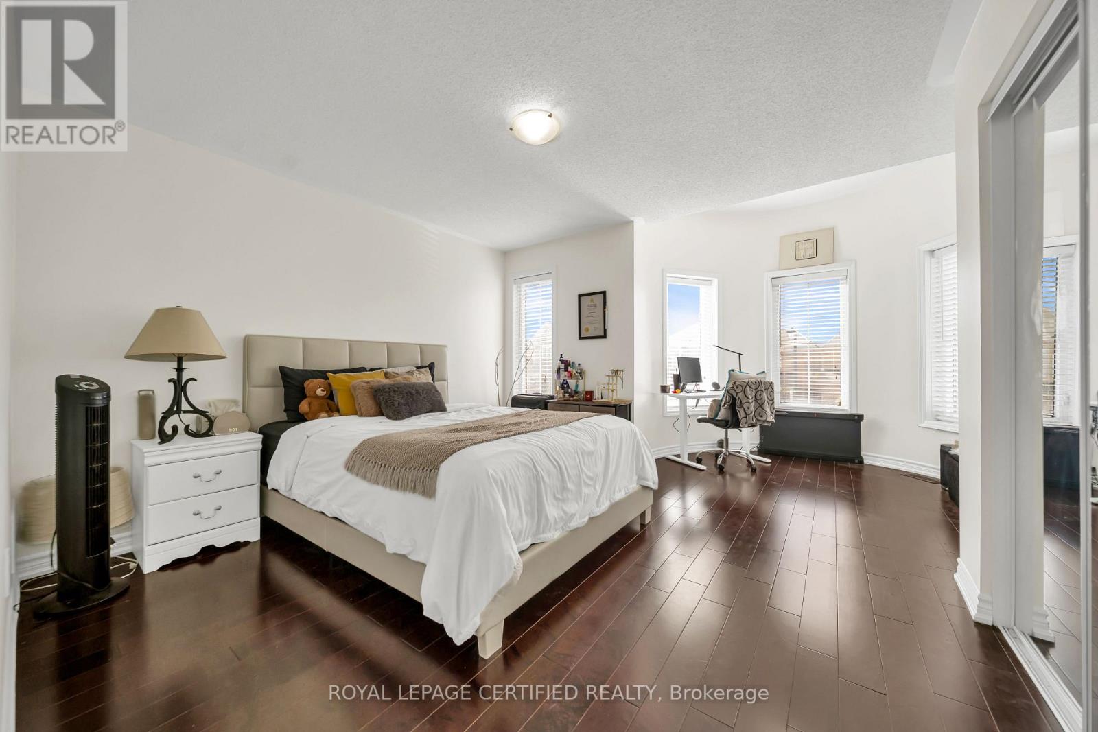 358 Pringle Avenue Property Photo 20