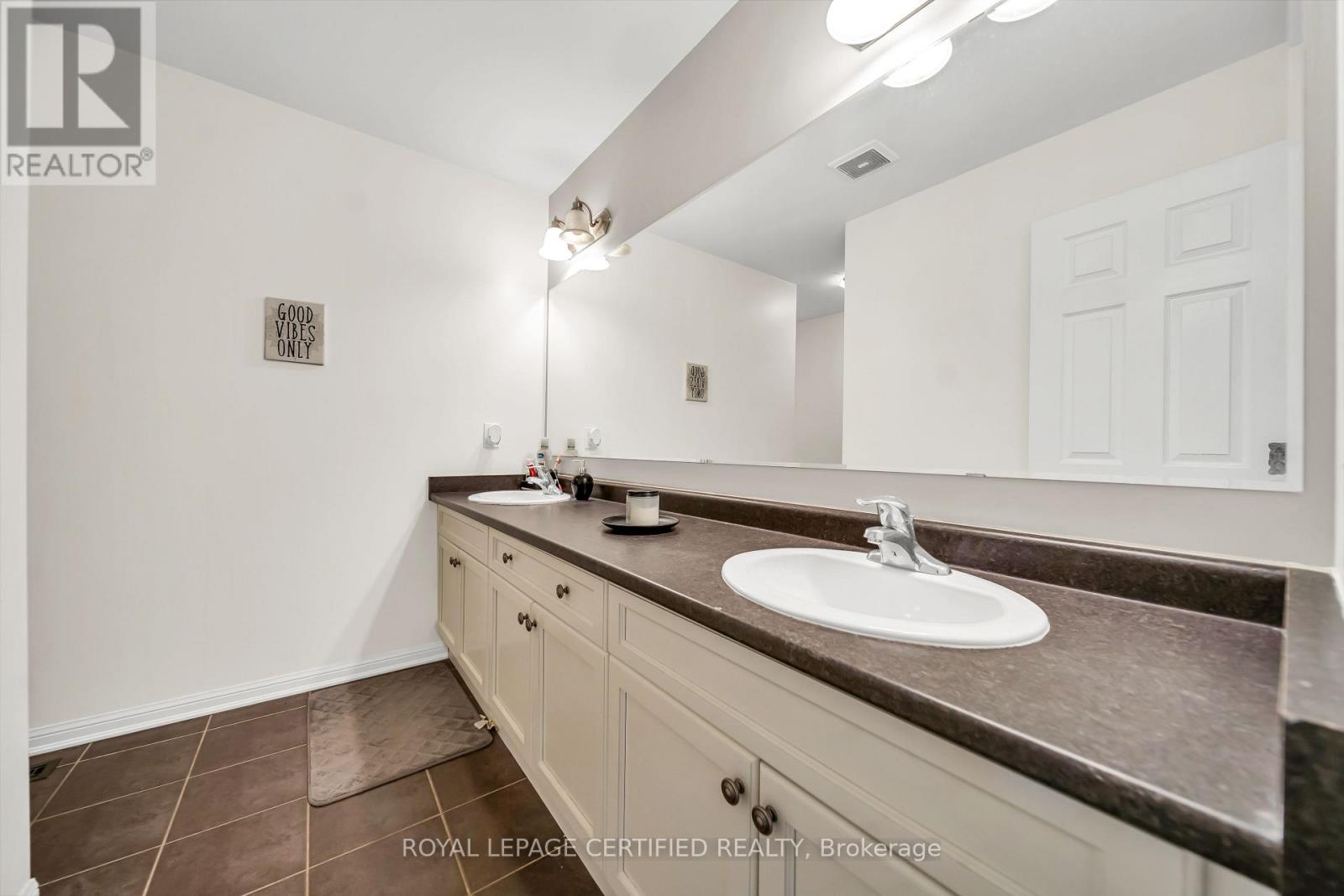 358 Pringle Avenue Property Photo 27