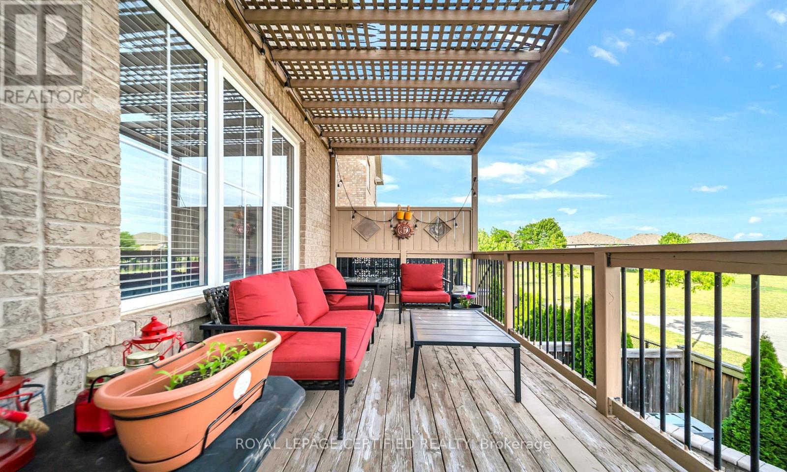 358 Pringle Avenue Property Photo 42