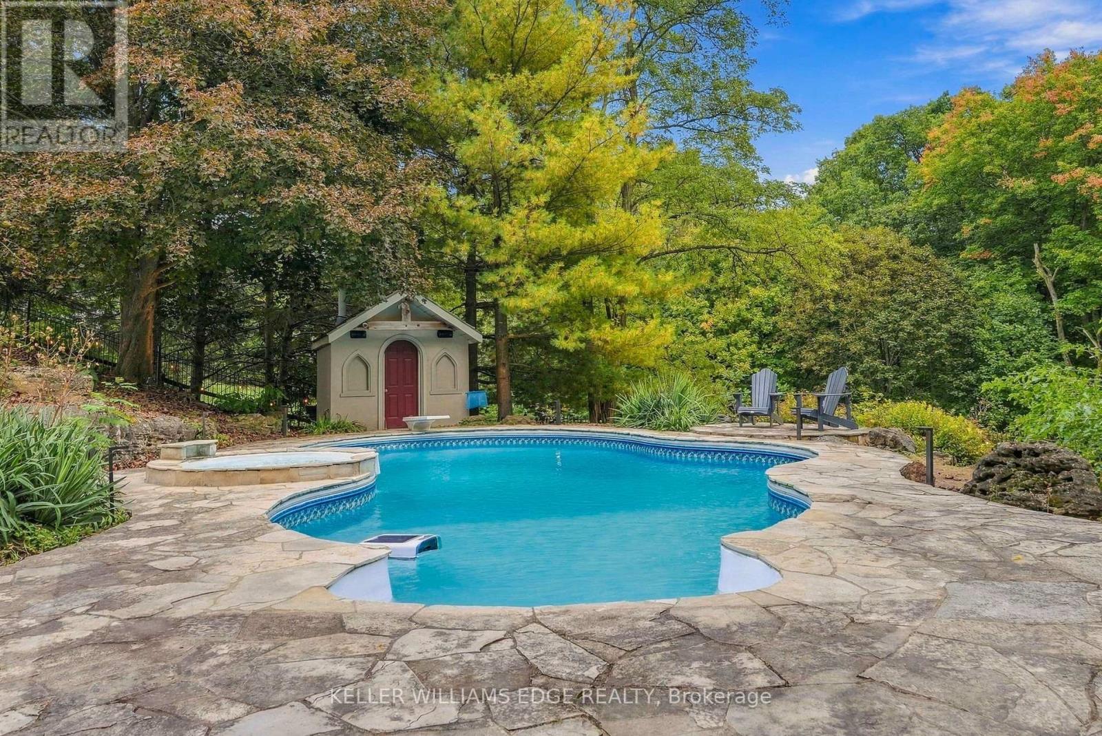 2376 8 Side Road Property Photo 46