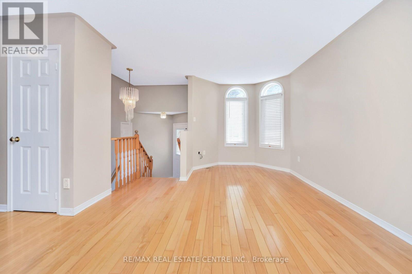 111 Springview Drive Property Photo 13