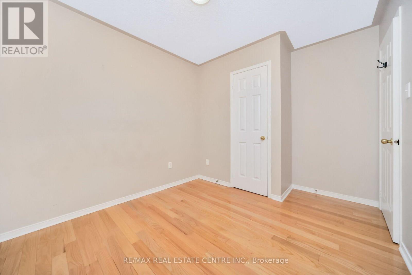 111 Springview Drive Property Photo 23