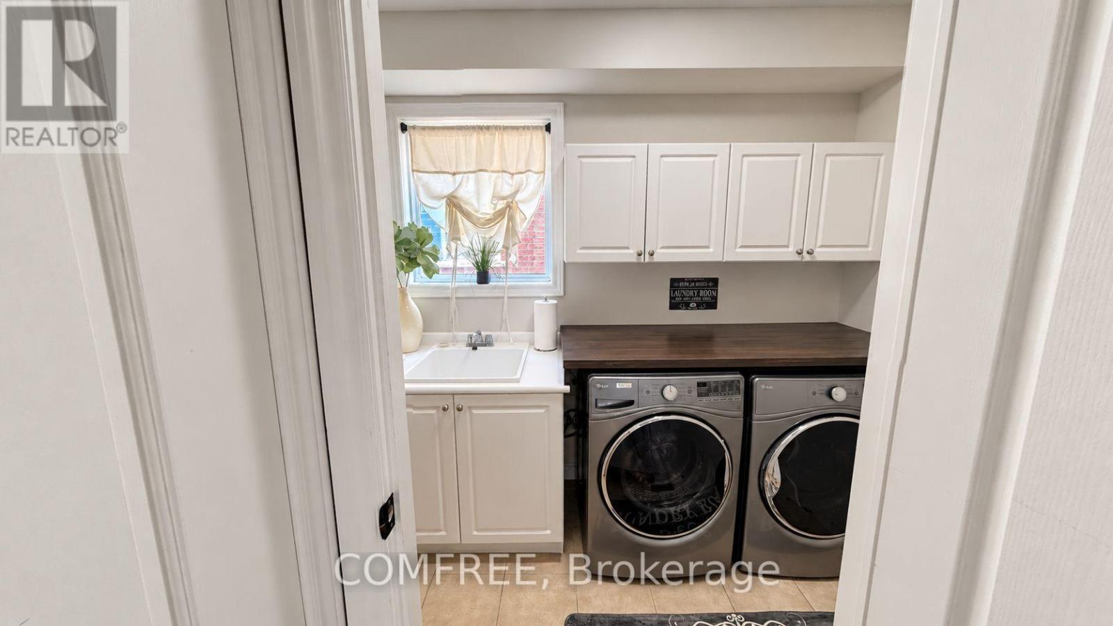 241 Acton Boulevard Property Photo 14