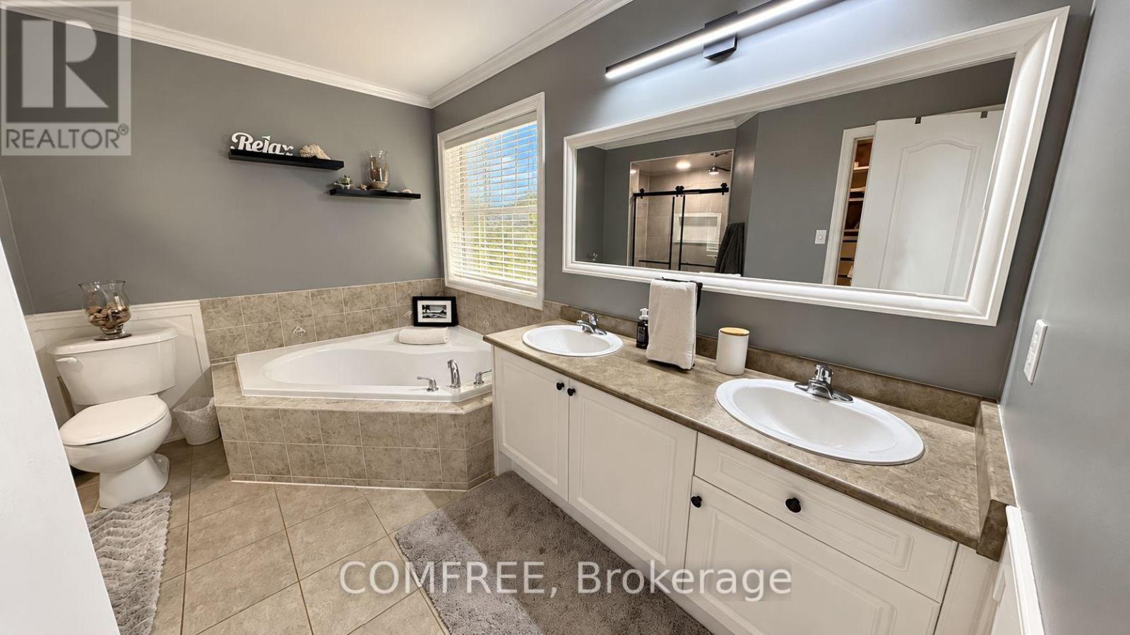 241 Acton Boulevard Property Photo 20