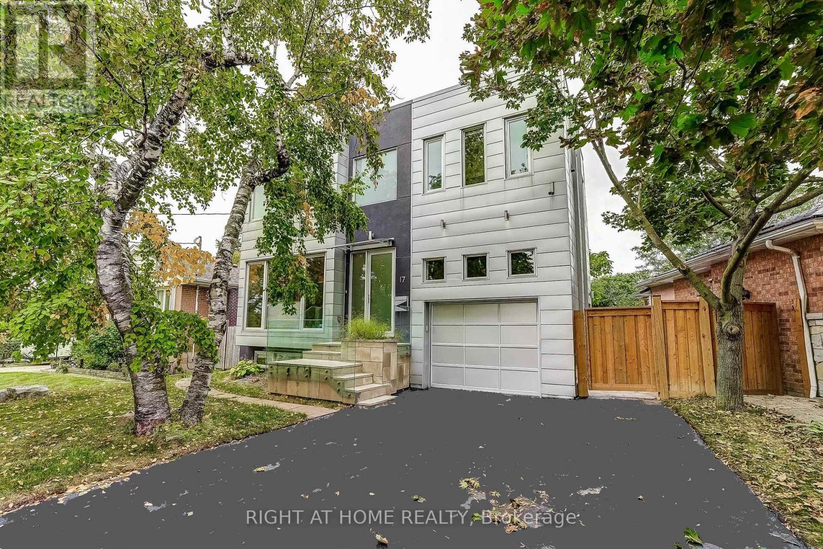17 ASHFIELD DRIVE Property Photo 1