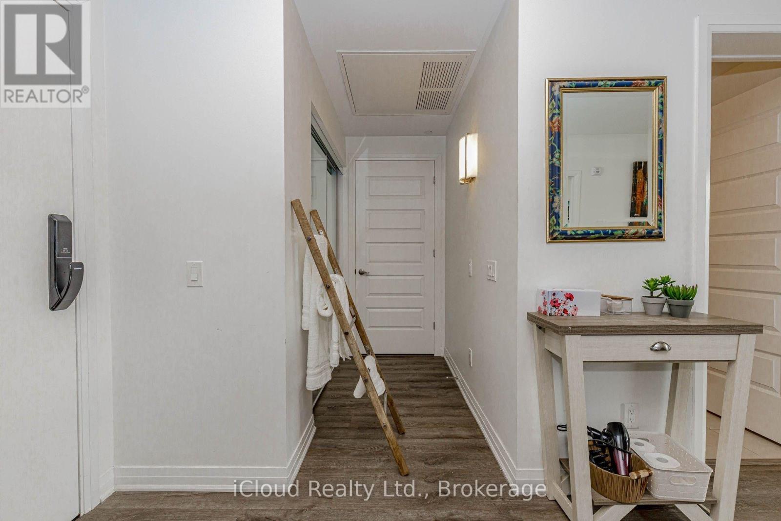 504 - 95 Dundas Street Property Photo 16