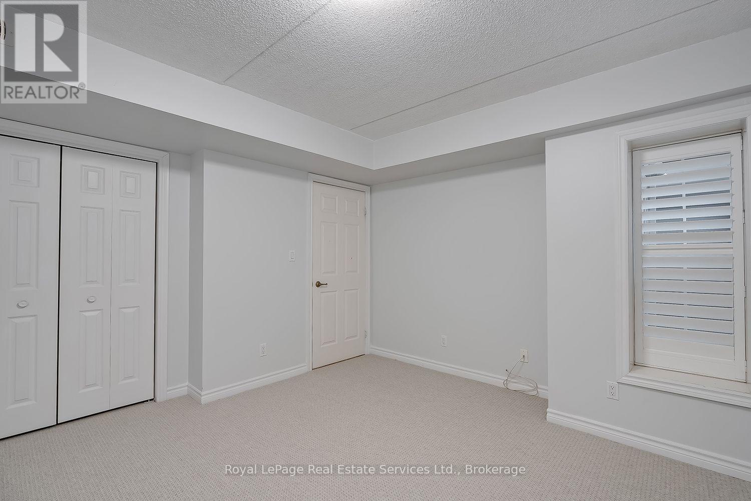 111 - 1460 Bishops Gate Property Photo 9